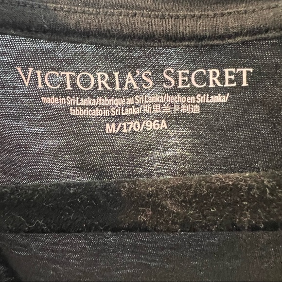 Victoria Secret Sleep Shirt – Medium - Picture 2 of 2